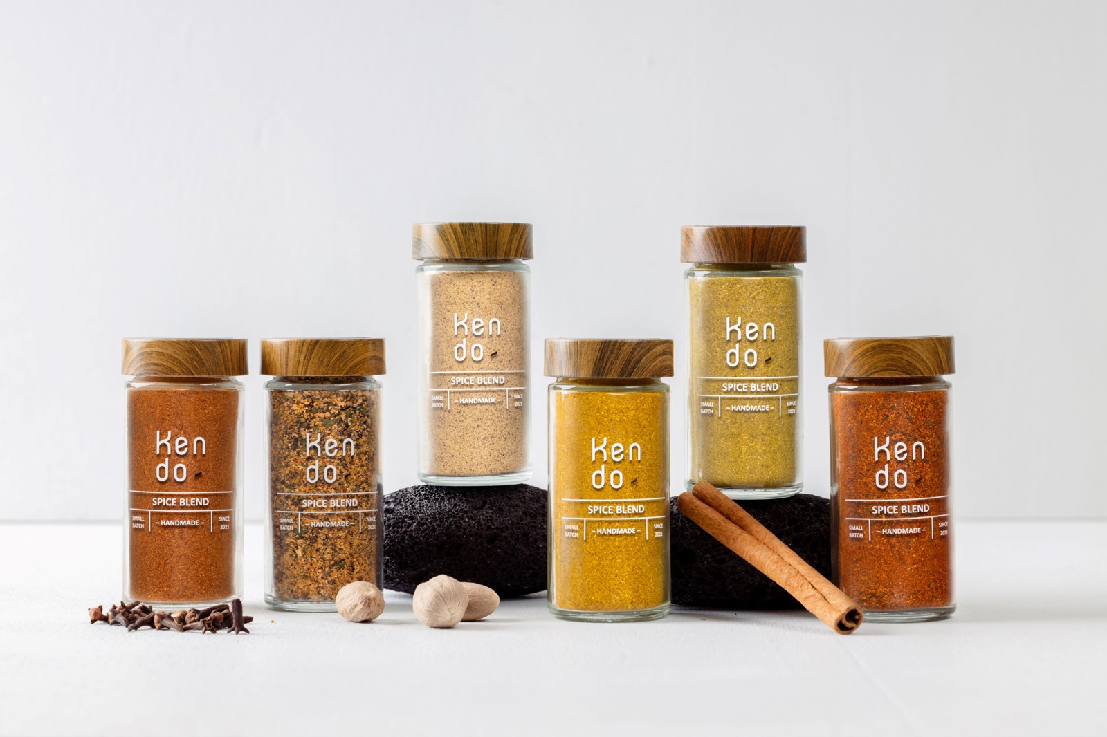 [啾團] 簡單撒一撒,料理立刻變高級,讓食物無負擔無多餘熱量的秘密武器-Ken do / 肯 私廚香料粉